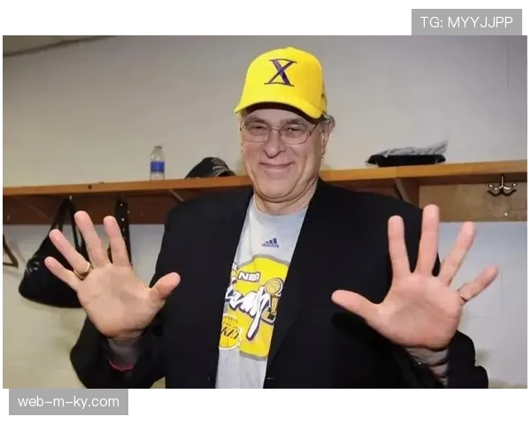 NBA教练临场决策压力多维分析 媒体评判与短期成绩长远建设平衡 NBA教练临场决策压力多维分析 媒体评判与短期成绩长远建设平衡