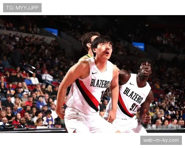 扎克·埃迪伤缺影响灰熊内线 克拉克回归承担更多责任 扎克·埃迪伤缺影响灰熊内线 克拉克回归承担更多责任