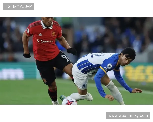 曼联客场遭西汉姆联补时绝平 四连胜终结仍居第四